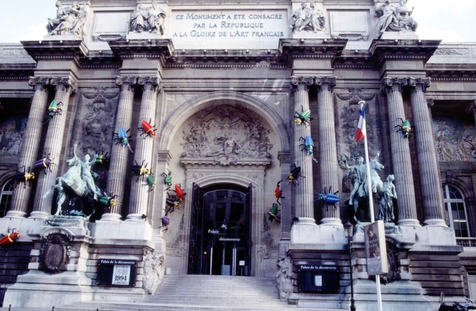 1994 - Façade du Palais de la découverte(ouverture du diaporama)