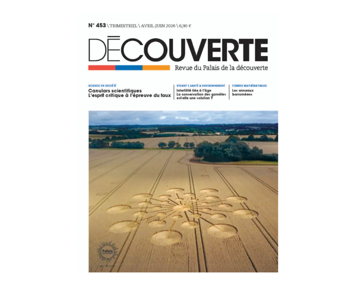Couverture de la revue Découverte n°453 - Sur l'image de couv, des crop circles géométriques dans un champ